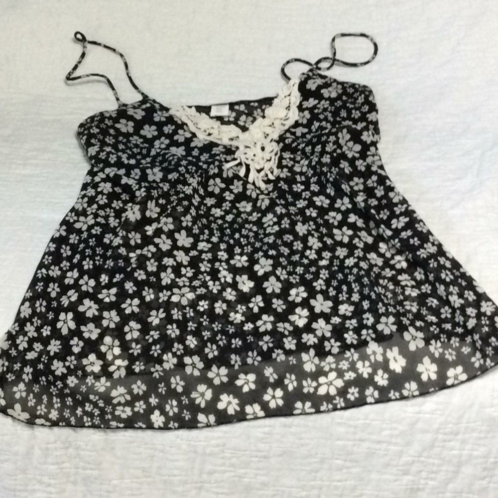 Beautiful sheer camisole in cream and black.   W225